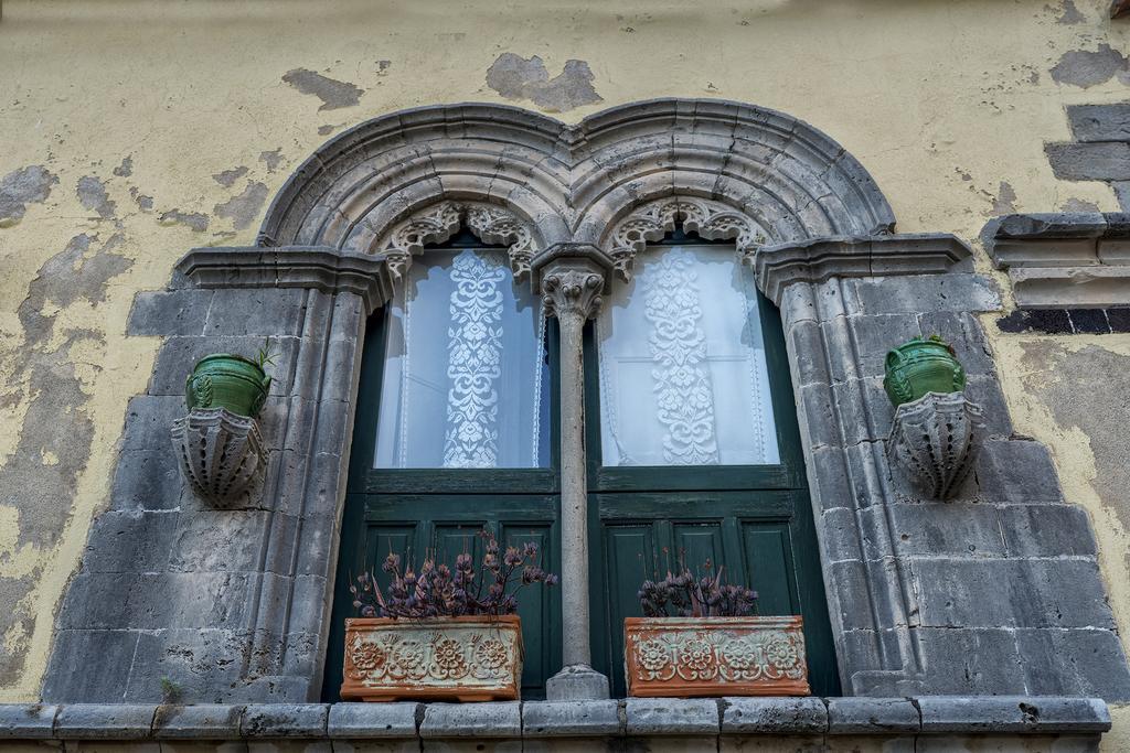 B&B Il Padrino Savoca Exterior photo